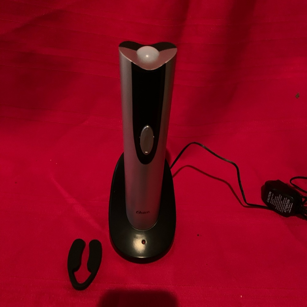 Electric wine opener